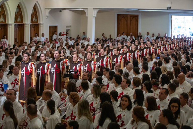 Ofício Parvo de Nossa Senhora para as famílias